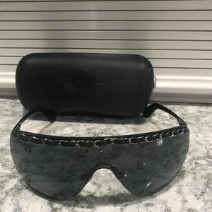 CHANEL chain leather Sunglasses